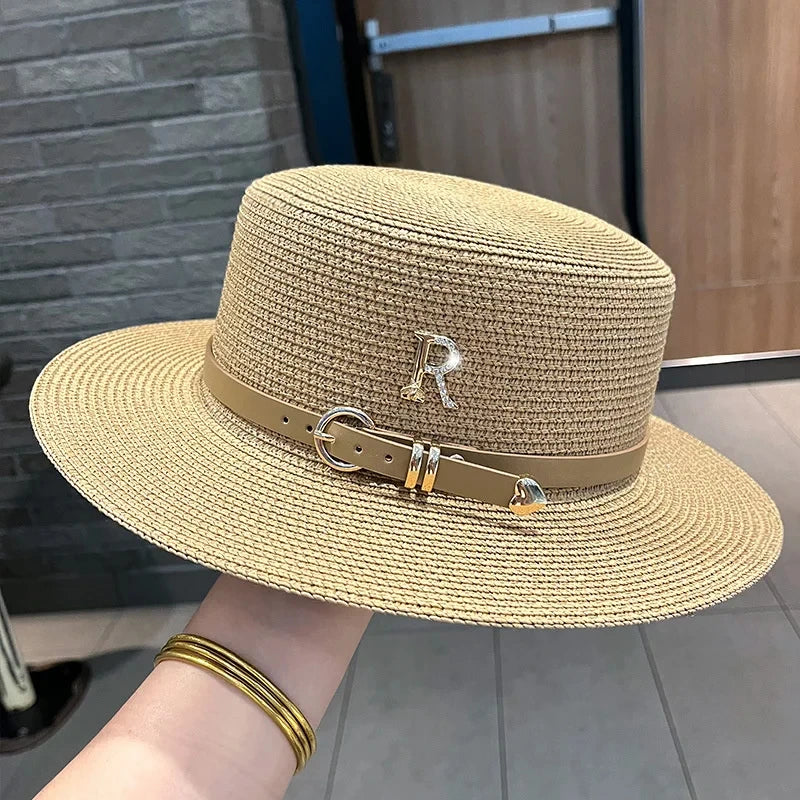 Summer Sun Hat Flat Top Straw Hats for Women New Metal R Letter Fashionable Beach Sun Hat Females Travel Holidays Boater Hat